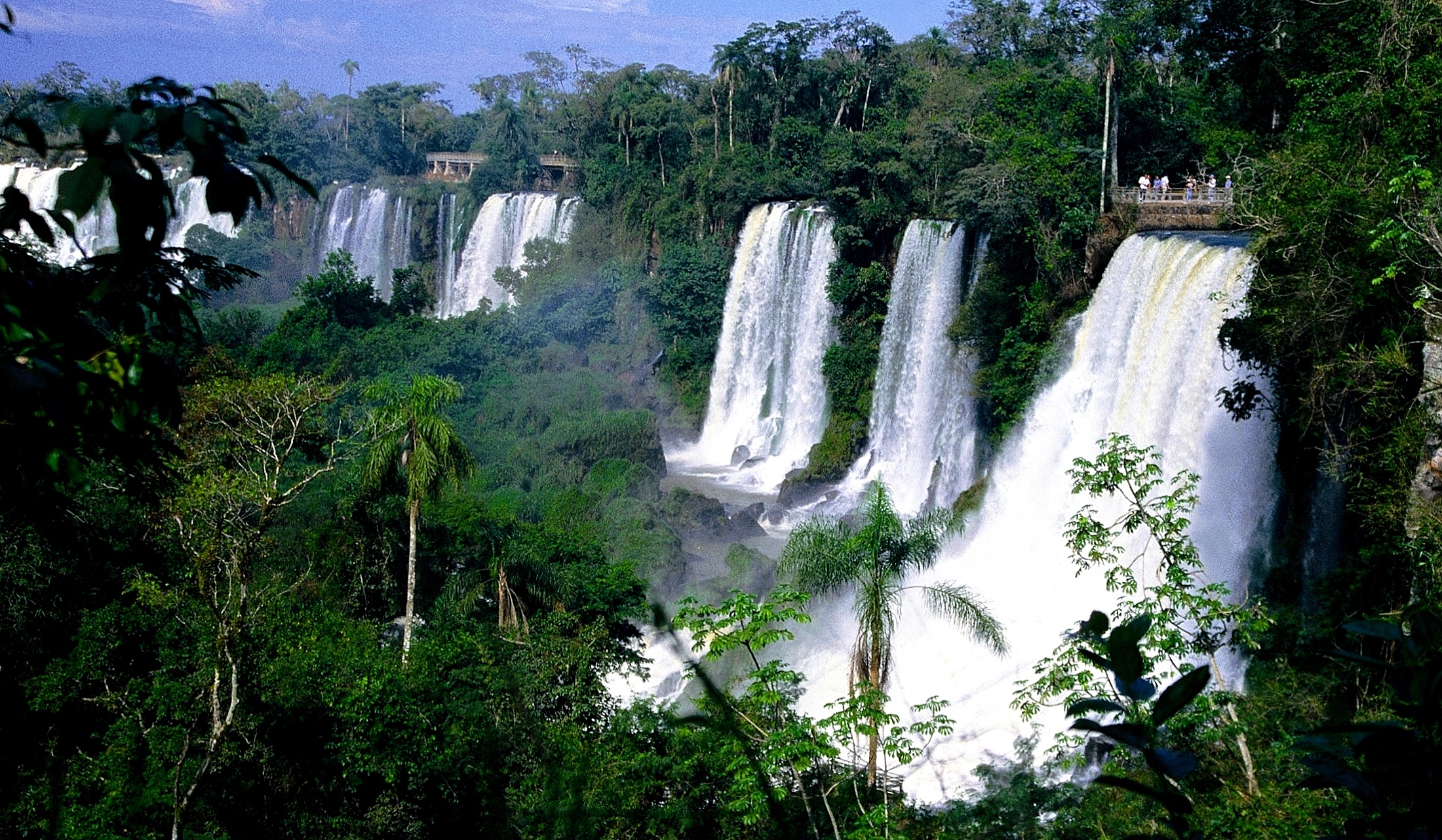 falls - Worldwide Holidays